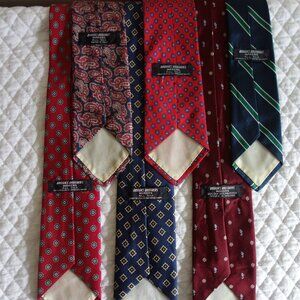 Lot of 6 BROOKS BROTHERS Men’s Ties – U.S.A. / Italy / England